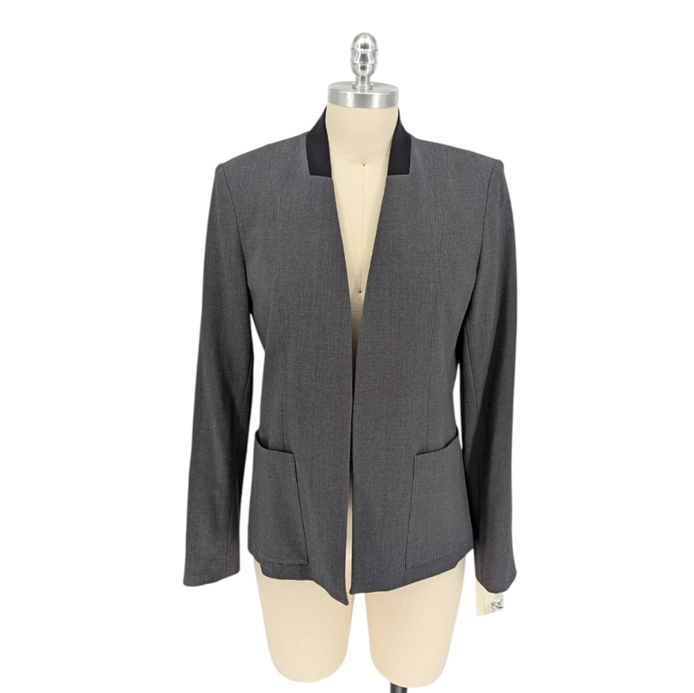 19895 NEW T Tahari Work Blazer Gray size 10 preppy Business casual Work office